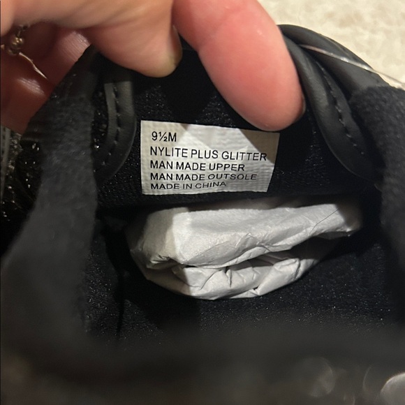 NWOB Tretorn Sparkling Black Sneakers - Picture 8 of 12